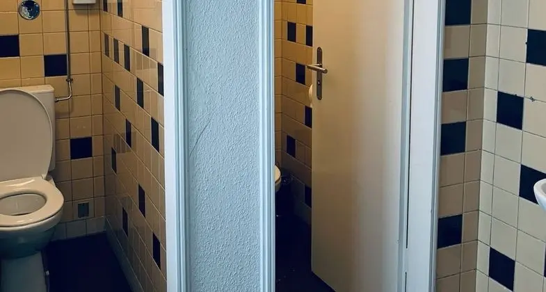 Standard Tek Kişilik Oda, Ortak Banyo