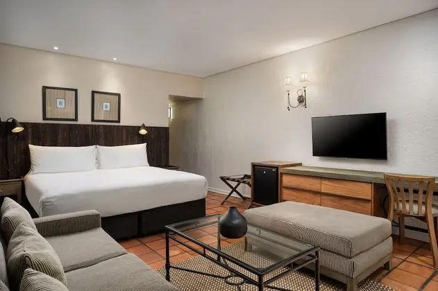 Tek Büyük Yataklı Oda