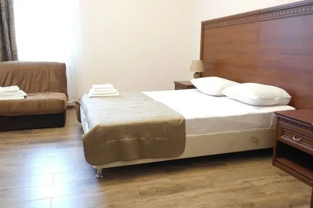 Standard Tek Büyük Yataklı Oda