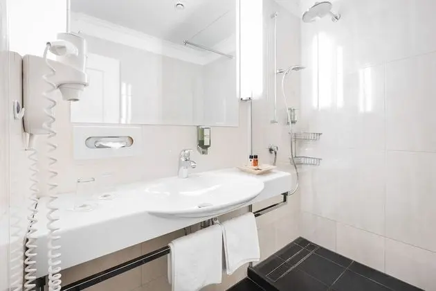 Doppelzimmer Standard mit Balkon Alpin