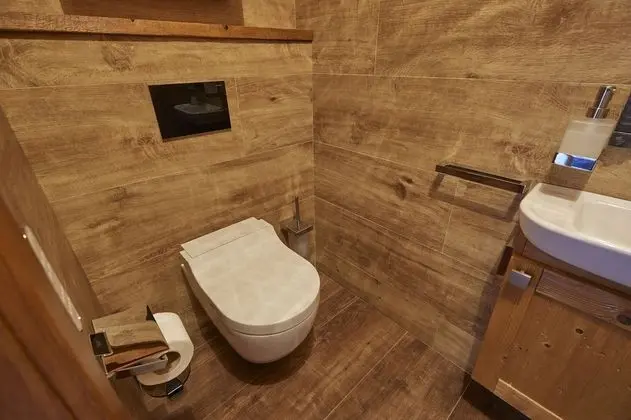 Apartment 4 with Castle View