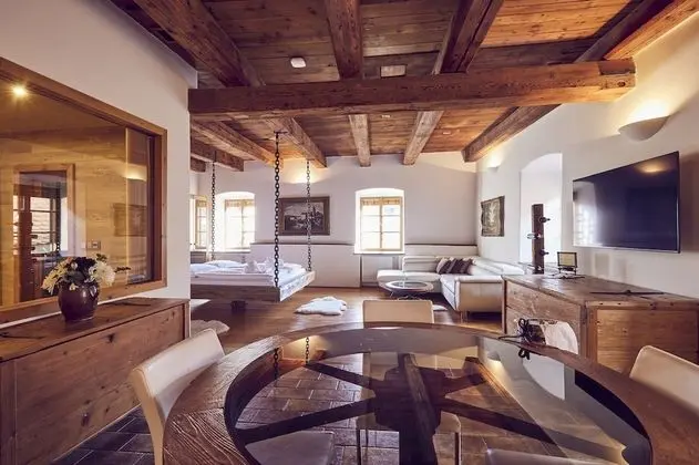 Luxury Stüdyo Süit, Şehir Manzaralı (Castle View 2)