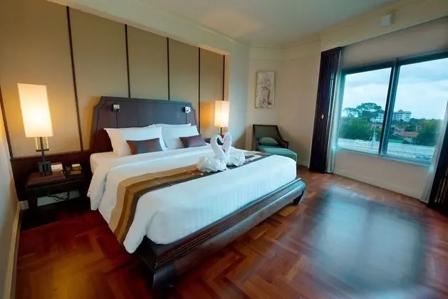 Siam Classic Suite