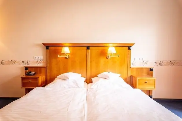 Comfort Tek Büyük Yataklı Oda