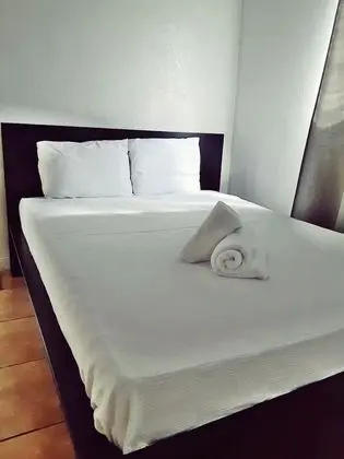 Chic Aesthetic Studio with One Queen Bed