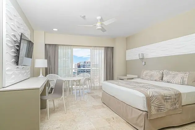Deluxe Resort View King