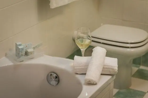 Classic Tek Büyük veya İki Ayrı Yataklı Oda, 1 Yatak Odası