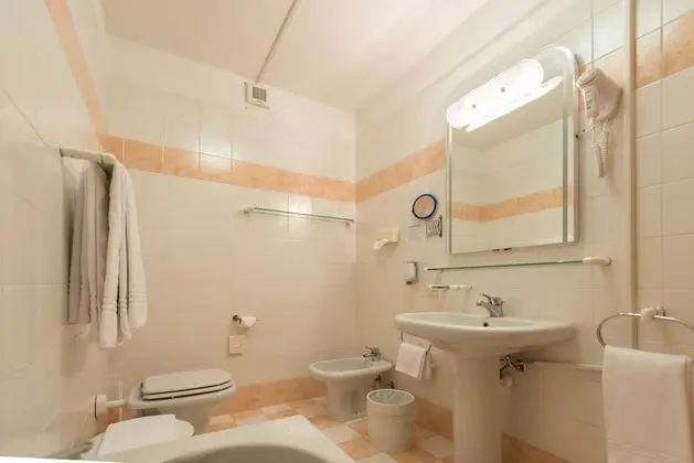 Üç Kişilik Oda, Engellilere Uygun