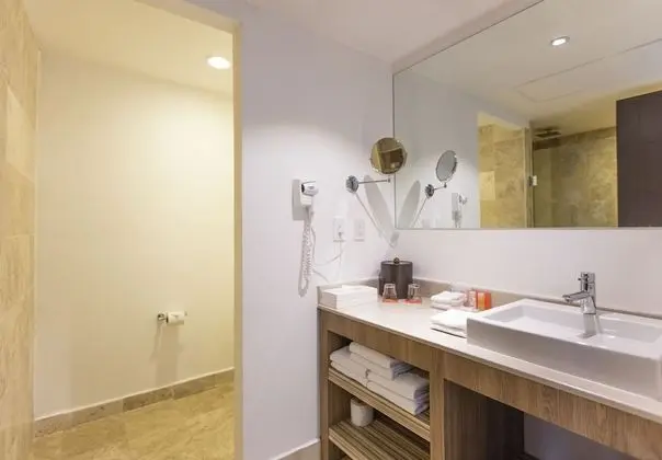 Romantic Oda, 1 En Büyük (King) Boy Yatak, Balkon, Okyanusa Sıfır
