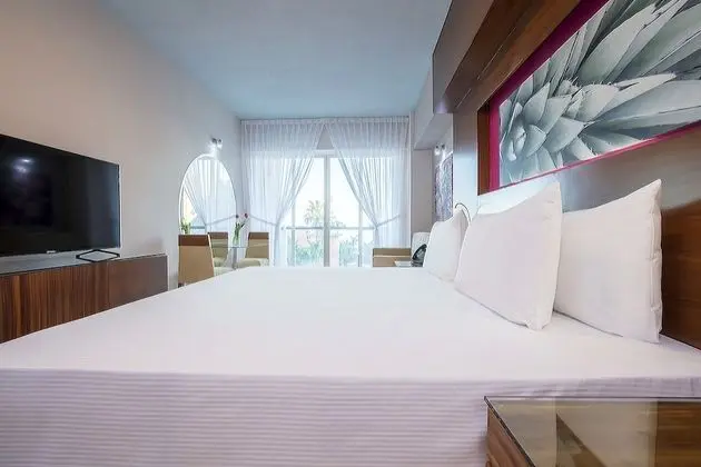 Deluxe Room Double