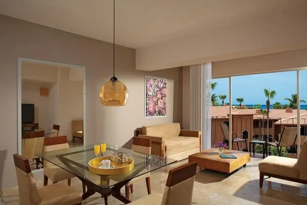 One Bedroom Suite
