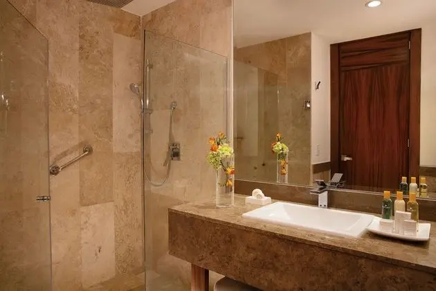 One Bedroom Suite