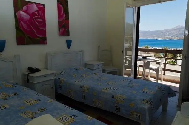 1 Çift Kişilik Veya 2 Tek Kişilik Yatak Sea View