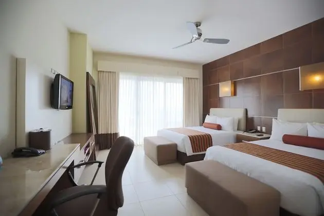 Standard Room, 2 Double Beds (Free Beach Club Access)