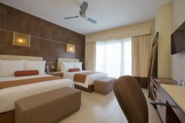Standard Room, 2 Double Beds (Free Beach Club Access)