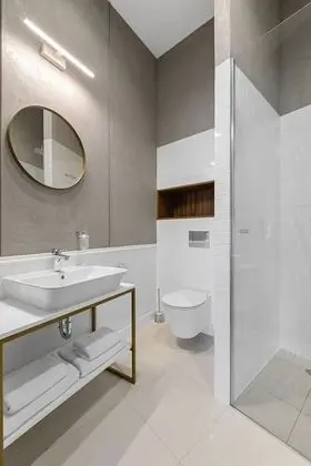 Deluxe Apart Daire (7, poddasze)