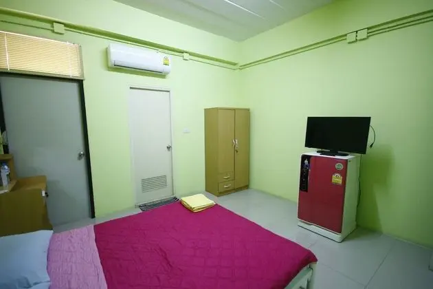 Standard Double Room (No Windows)