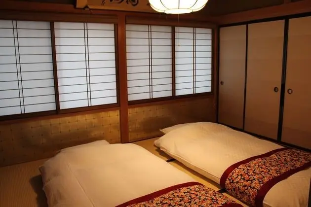 Traditional Ev (Private Vacation)
