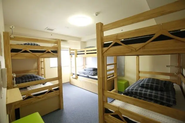 Oda, Karma Ranzalı Oda, Sigara İçilmez, Ortak Banyo (6-Person)