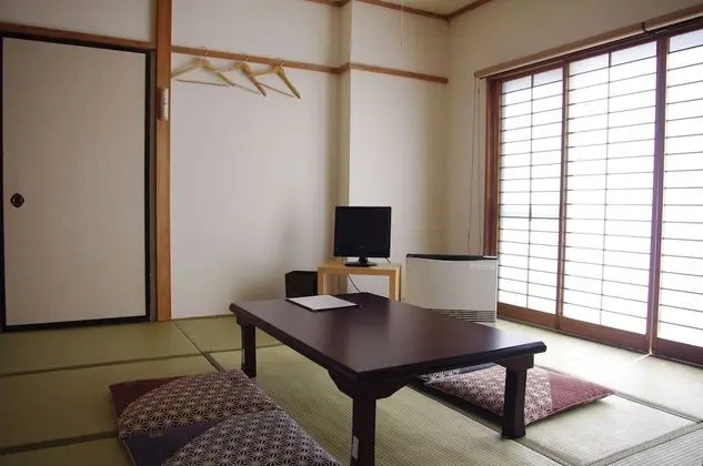 Geleneksel (Japanese Private)