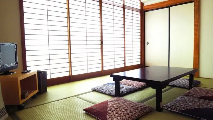 Geleneksel (Japanese Private)