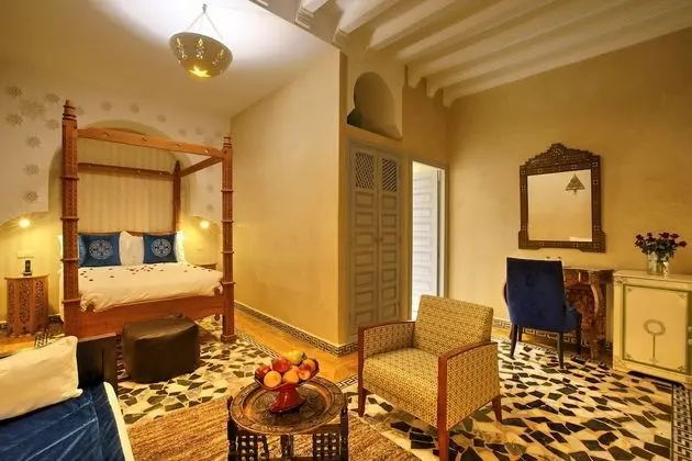 Classic Tek Büyük veya İki Ayrı Yataklı Oda