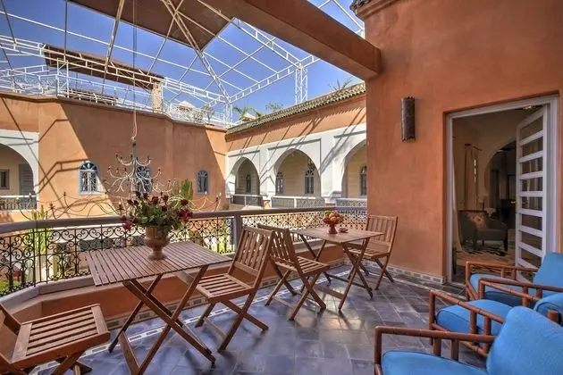 Superior Tek Büyük veya İki Ayrı Yataklı Oda