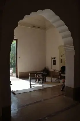 Classic Tek Büyük Yataklı Oda