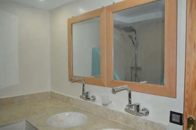 Royal Tek Büyük Yataklı Oda, 1 En Büyük (King) Boy Yatak