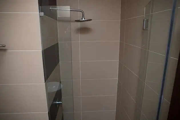 Apart Daire, 3 Yatak Odası (B-25-01)