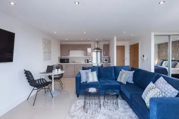 Executive Penthouse Studio