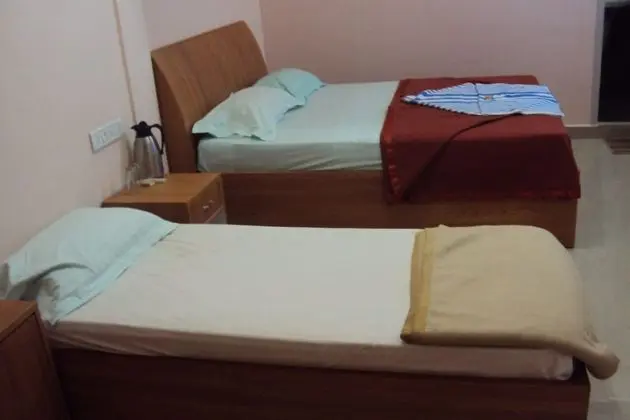 Tek Büyük Yataklı Oda, 1 Çift Kişilik Yatak