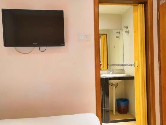 Economy Tek Büyük veya İki Ayrı Yataklı Oda