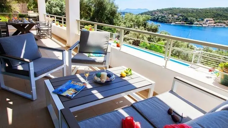 Villa (Athena)