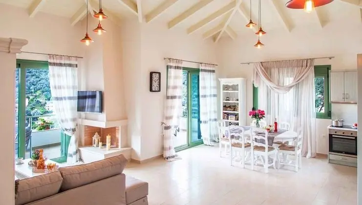 Villa (Daphne)