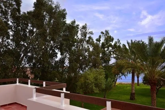 Villa, 3 Yatak Odası, Deniz Manzaralı, Denize Sıfır