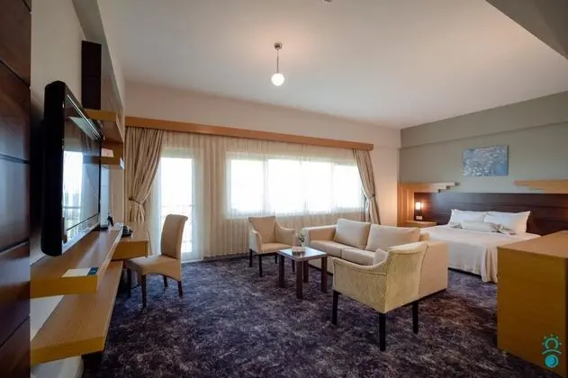 Junior Suite, Deniz Manzaralı, Balkonlu