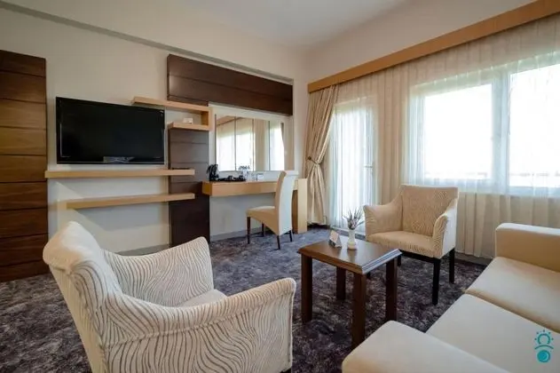 Junior Suite, Deniz Manzaralı, Balkonlu