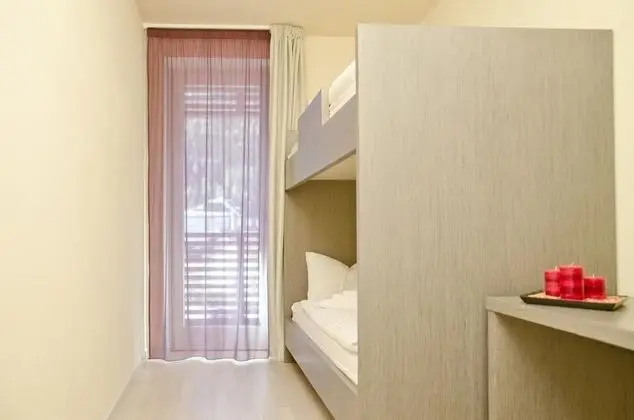 Tek Büyük veya İki Ayrı Yataklı Oda