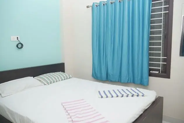 Tek Büyük Yataklı Oda
