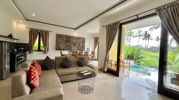 Villa, 4 Yatak Odası, Kişiye Özel Havuzlu