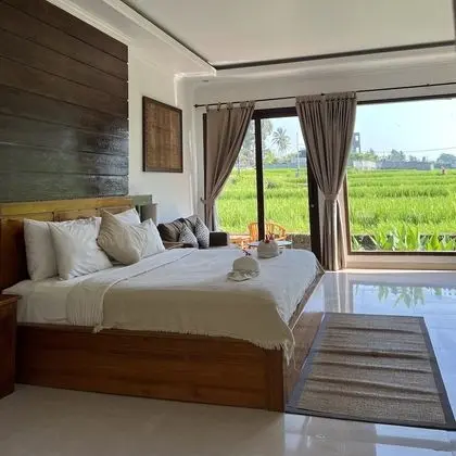 Deluxe Oda (Rice field View)