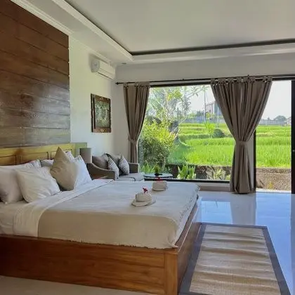 Deluxe Oda (Rice field View)