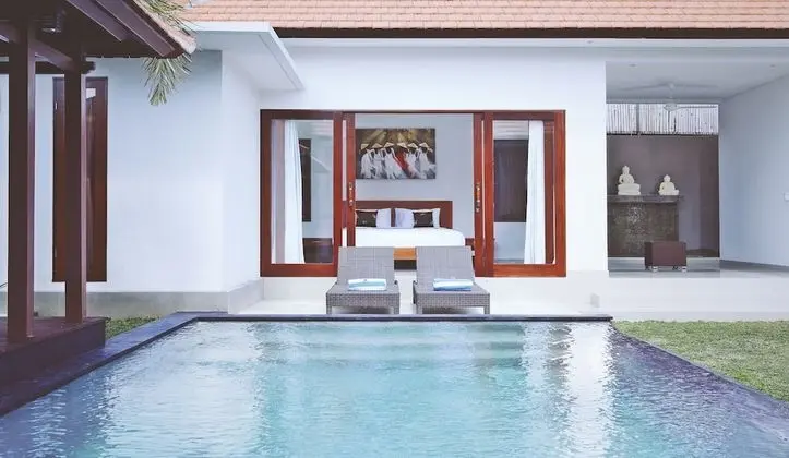 Villa, 4 Yatak Odası, Kişiye Özel Havuzlu
