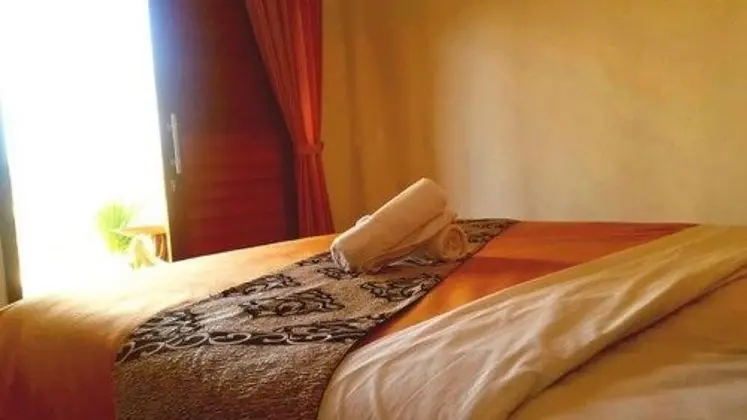 Basic Tek Büyük Yataklı Oda, Bahçe Manzaralı