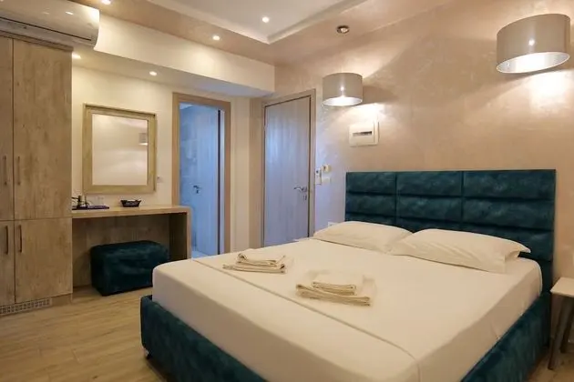 Tek Büyük Yataklı Oda, Balkon