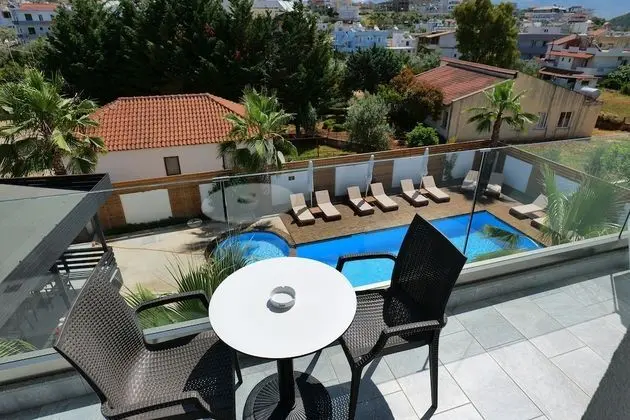 Tek Büyük Yataklı Oda, Balkon