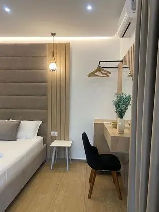 Üç Kişilik Oda
