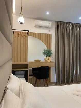 Üç Kişilik Oda