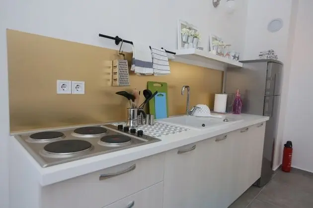 Apart Daire, Havuz Manzaralı